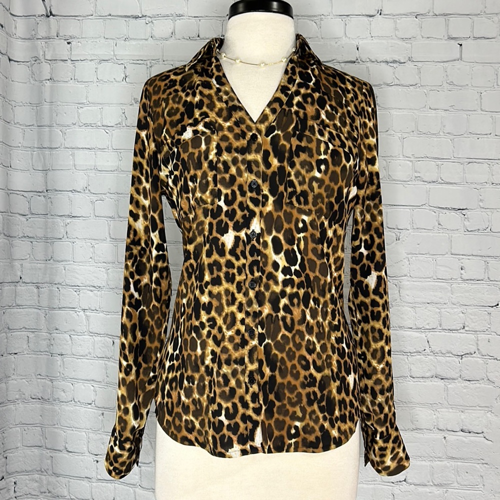 ✨Express Portofino Blouse Leopard Print 🖤🐆 Small